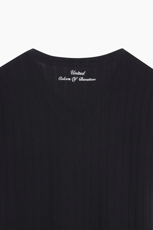 https://img.benettonmall.com/PARTS/KB/25S/BATSE6531BK_MB_D13.jpg
