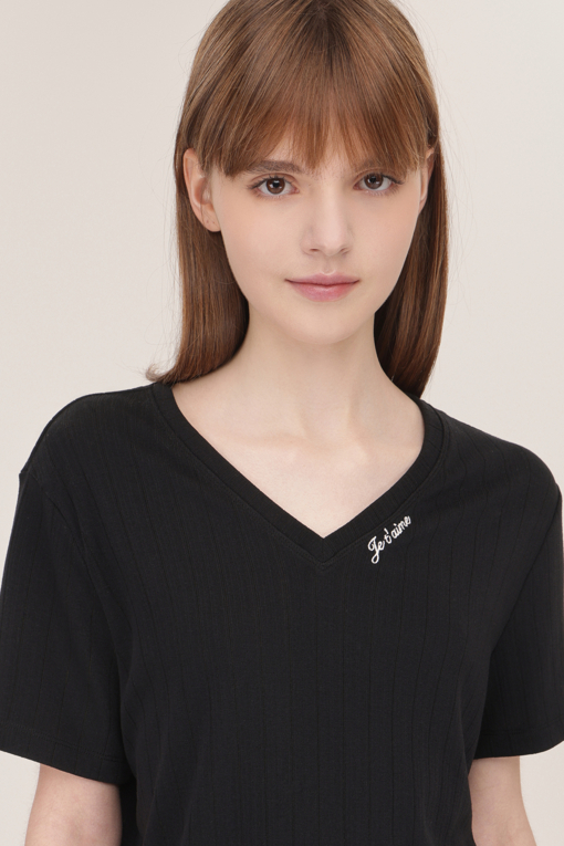 https://img.benettonmall.com/PARTS/KB/25S/BATSE6531BK_MB_D2.jpg