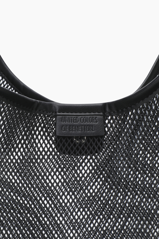 https://img.benettonmall.com/PARTS/KB/25S/BCBG50531BK_MB_D3.jpg