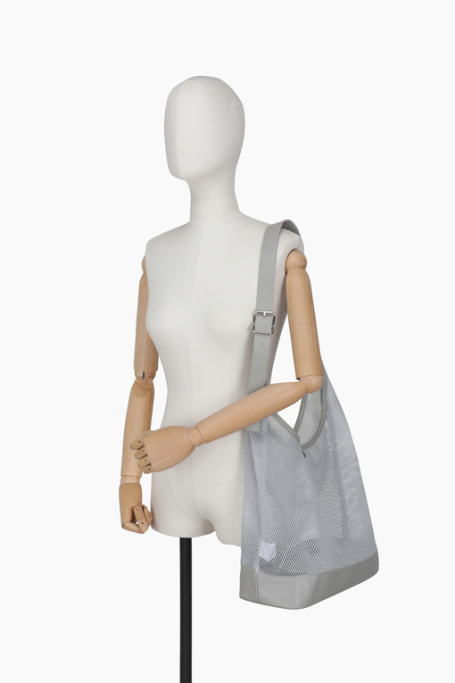 https://img.benettonmall.com/PARTS/KB/25S/BCBG50531SI_MB_D9.jpg