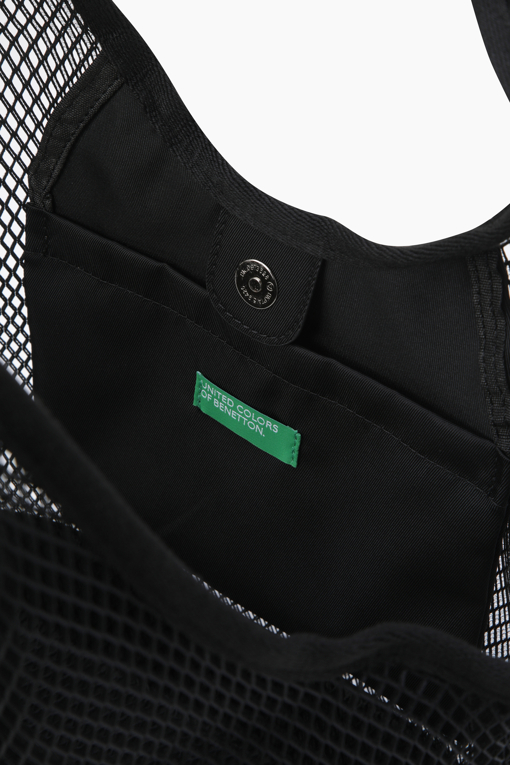 https://img.benettonmall.com/PARTS/KB/25S/BCBG51531BK_MB_D4.jpg