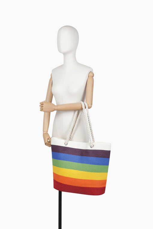 https://img.benettonmall.com/PARTS/KB/25S/BCBG52531MU_MB_D7.jpg