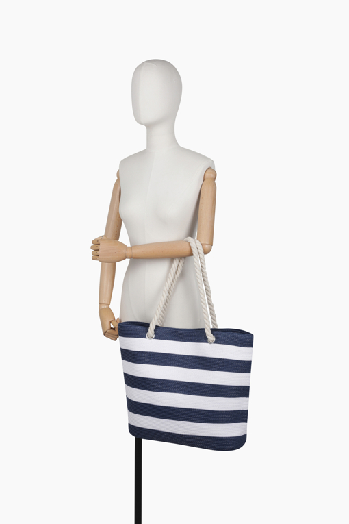 https://img.benettonmall.com/PARTS/KB/25S/BCBG52531NY_MB_D7.jpg