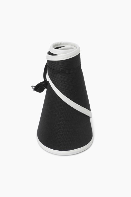 https://img.benettonmall.com/PARTS/KB/25S/BCCP51531BK_MB_D5.jpg
