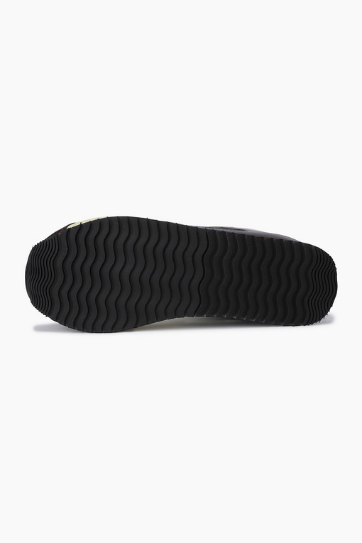https://img.benettonmall.com/PARTS/KB/25S/BCSH51531BR_MB_D5.jpg