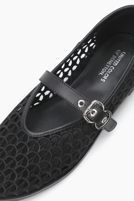 https://img.benettonmall.com/PARTS/KB/25S/BCSH52531BK_MB_D3.jpg
