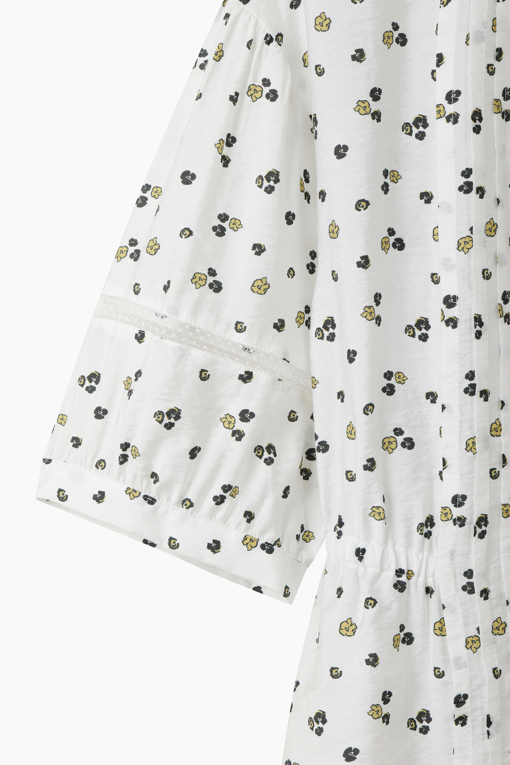 https://img.benettonmall.com/PARTS/KB/26F/BABL03641WH_MB_D13.jpg?cb=1788777022