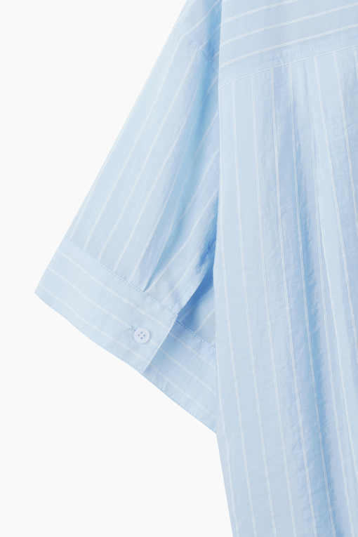 https://img.benettonmall.com/PARTS/KB/26F/BABL07641SB_MB_D14.jpg?cb=1788777022