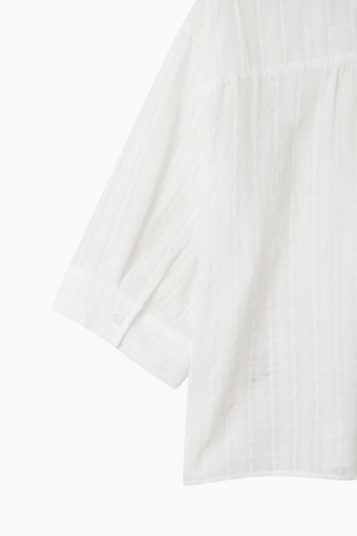 https://img.benettonmall.com/PARTS/KB/26F/BABL32641WH_MB_D13.jpg?cb=1788777022