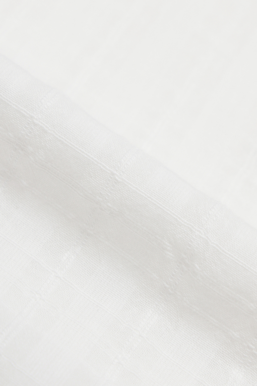 https://img.benettonmall.com/PARTS/KB/26F/BABL32641WH_MB_D15.jpg?cb=1788777022