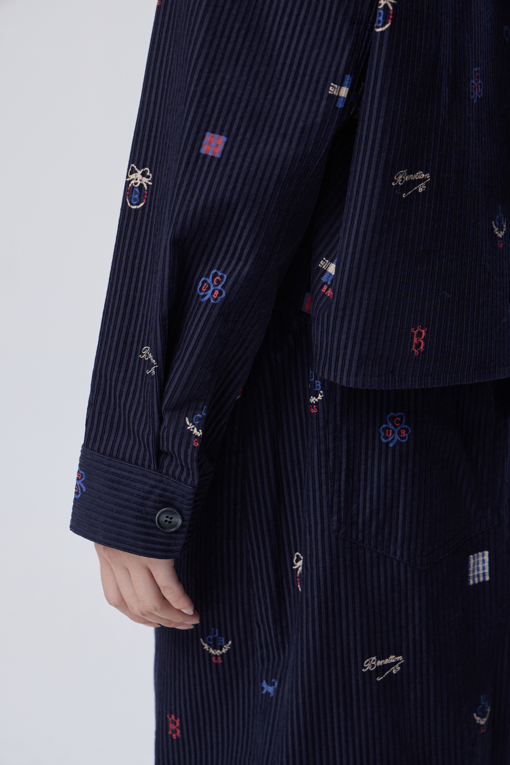 https://img.benettonmall.com/PARTS/KB/26F/BABL52661NY_MB_M4.jpg
