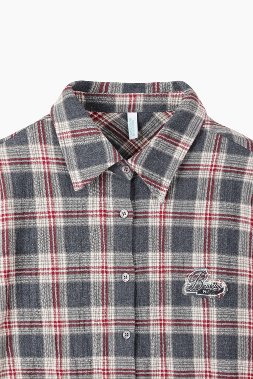 https://img.benettonmall.com/PARTS/KB/26F/BABLE4661RD_MB_D2.jpg