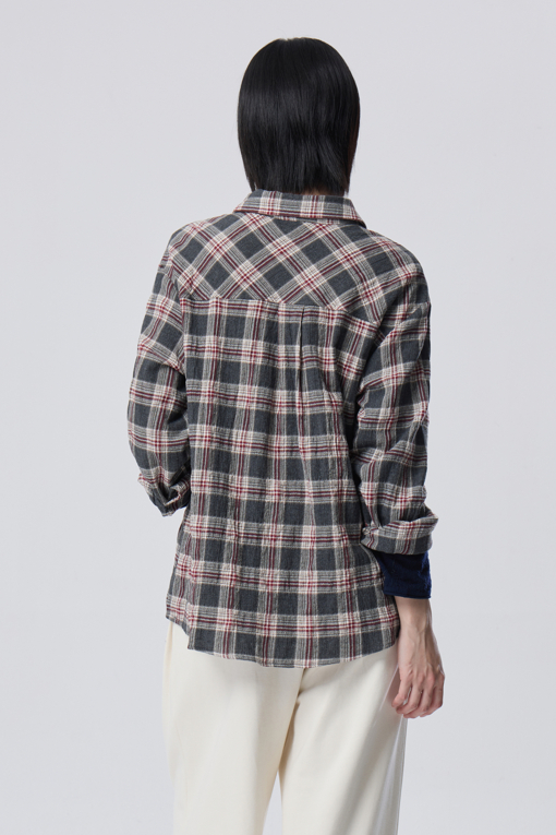 https://img.benettonmall.com/PARTS/KB/26F/BABLE4661RD_MB_M1.jpg