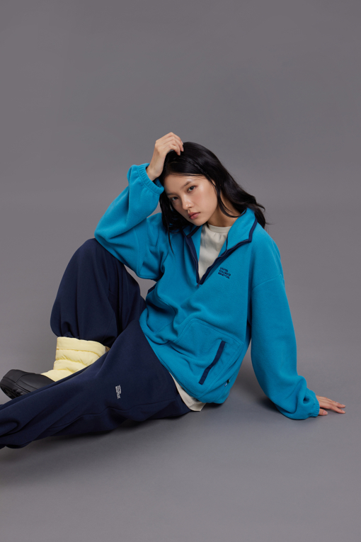 https://img.benettonmall.com/PARTS/KB/26F/BABLG1661BL_MB_M1.jpg