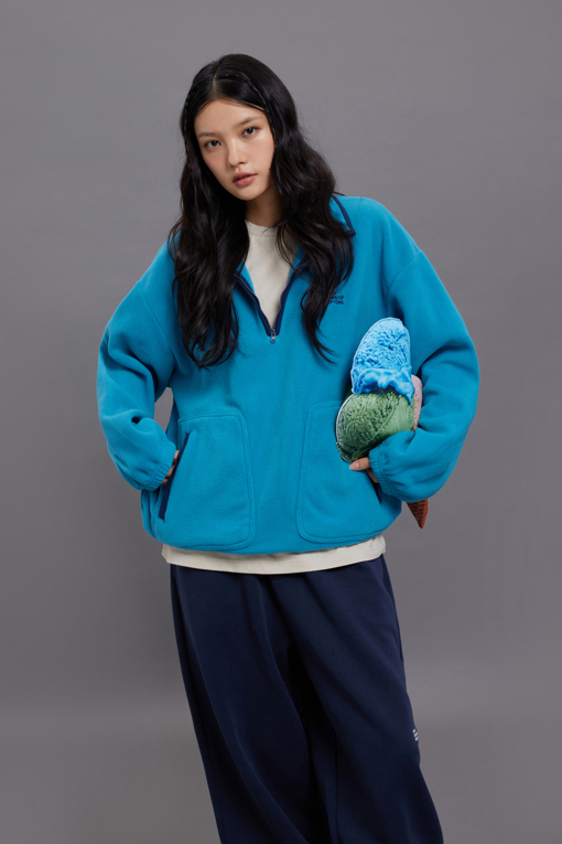 https://img.benettonmall.com/PARTS/KB/26F/BABLG1661BL_MB_M4.jpg