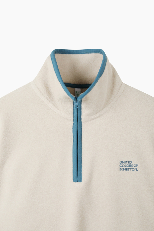 https://img.benettonmall.com/PARTS/KB/26F/BABLG1661IV_MB_D2.jpg
