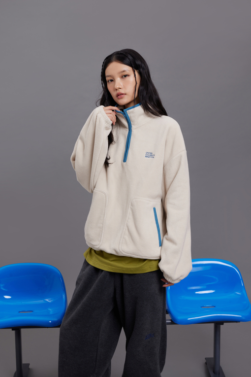 https://img.benettonmall.com/PARTS/KB/26F/BABLG1661IV_MB_M0.jpg