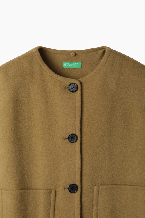 https://img.benettonmall.com/PARTS/KB/26F/BACT51661CA_MB_D2.jpg