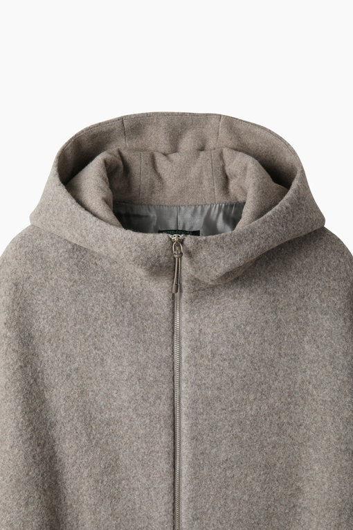 https://img.benettonmall.com/PARTS/KB/26F/BACT53661MG_MB_D2.jpg