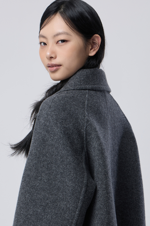 https://img.benettonmall.com/PARTS/KB/26F/BACT58661DG_MB_M3.jpg