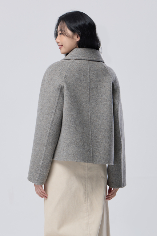 https://img.benettonmall.com/PARTS/KB/26F/BACT58661MG_MB_M1.jpg