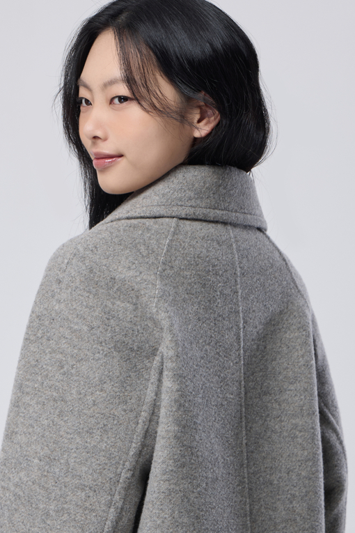 https://img.benettonmall.com/PARTS/KB/26F/BACT58661MG_MB_M3.jpg