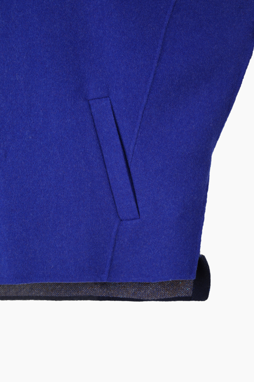 https://img.benettonmall.com/PARTS/KB/26F/BACT59661BL_MB_D4.jpg