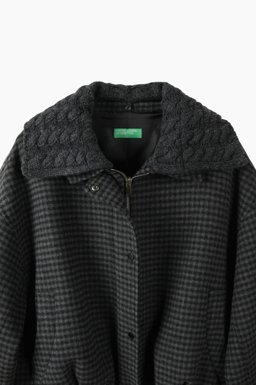 https://img.benettonmall.com/PARTS/KB/26F/BACT71661DG_MB_D2.jpg