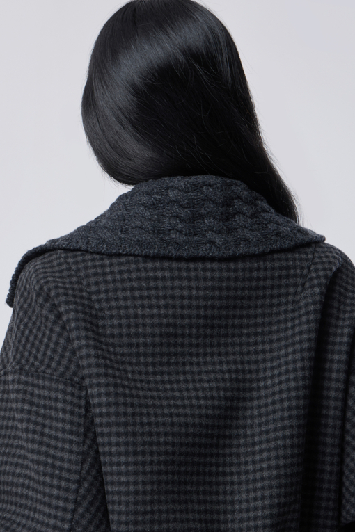 https://img.benettonmall.com/PARTS/KB/26F/BACT71661DG_MB_M3.jpg