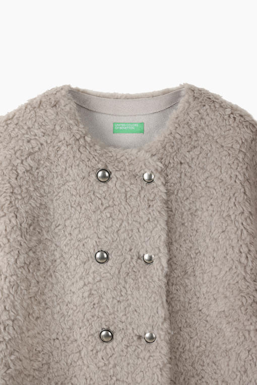 https://img.benettonmall.com/PARTS/KB/26F/BACT73661BG_MB_D3.jpg