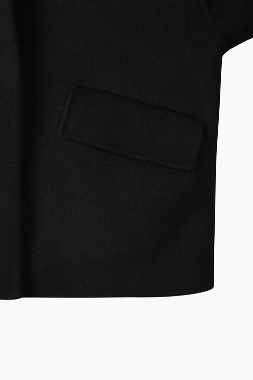 https://img.benettonmall.com/PARTS/KB/26F/BACTE1661BK_MB_D3.jpg