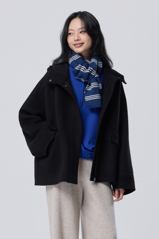 https://img.benettonmall.com/PARTS/KB/26F/BACTE1661BK_MB_M0.jpg