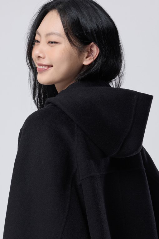 https://img.benettonmall.com/PARTS/KB/26F/BACTE1661BK_MB_M3.jpg