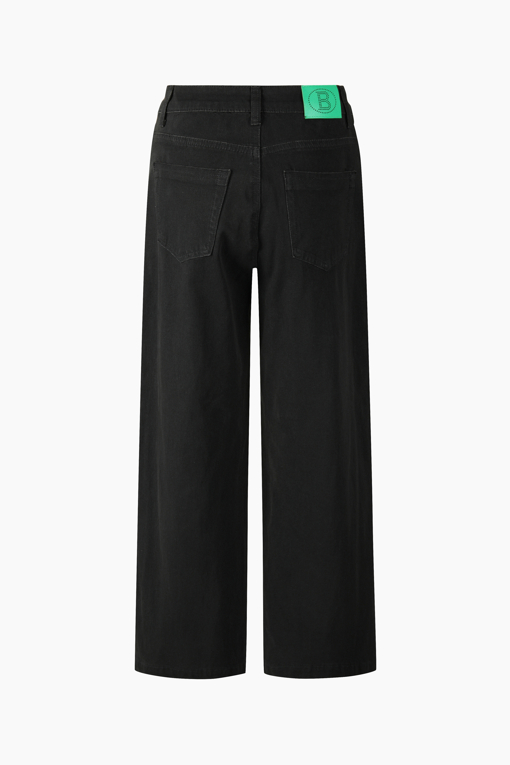 https://img.benettonmall.com/PARTS/KB/26F/BADP01641BK_MB_D1.jpg?cb=1788777022