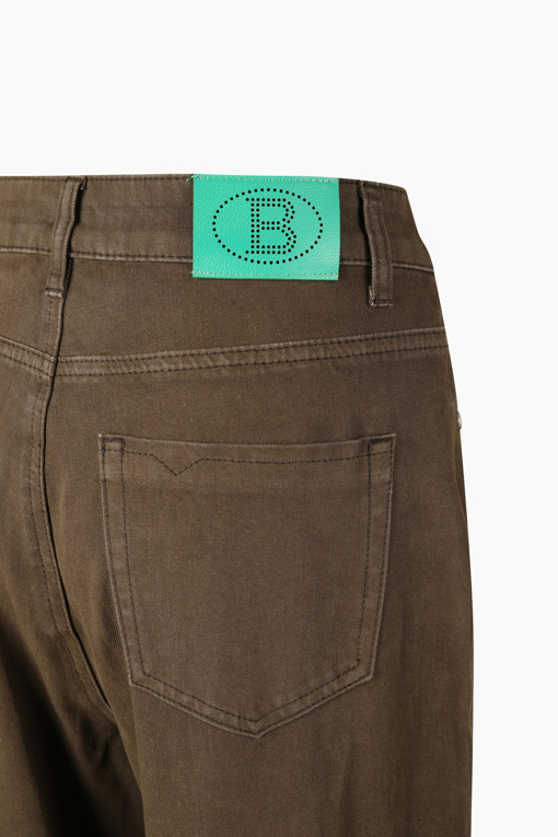 https://img.benettonmall.com/PARTS/KB/26F/BADP01641BR_MB_D4.jpg?cb=1788777022