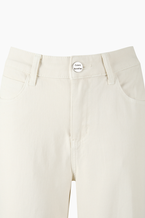 https://img.benettonmall.com/PARTS/KB/26F/BADP01641CR_MB_D2.jpg?cb=1788777022