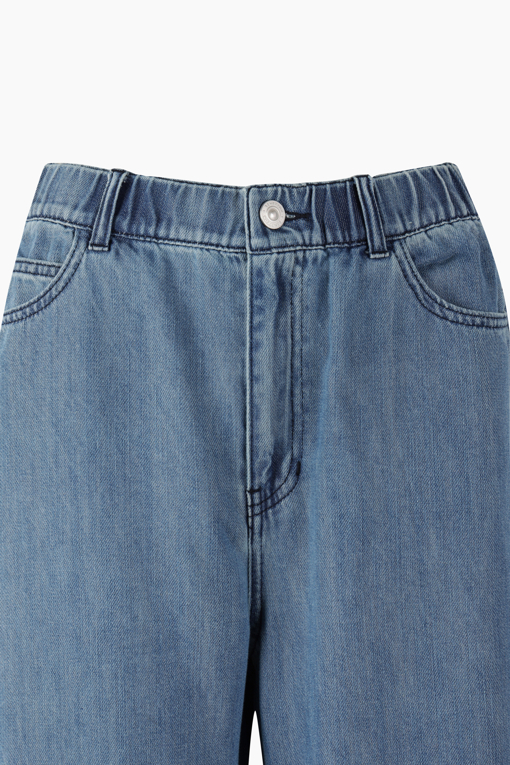 https://img.benettonmall.com/PARTS/KB/26F/BADP04641IN_MB_D2.jpg
