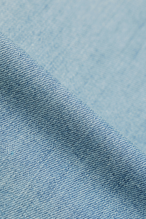 https://img.benettonmall.com/PARTS/KB/26F/BADP07641IN_MB_D17.jpg?cb=1788777022