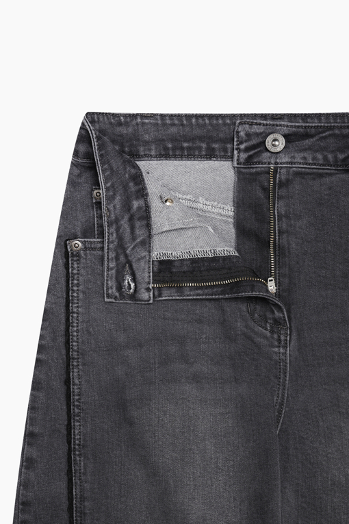https://img.benettonmall.com/PARTS/KB/26F/BADP10641GR_MB_D16.jpg?cb=1788777022