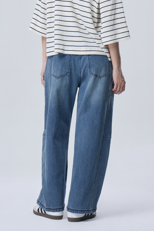 https://img.benettonmall.com/PARTS/KB/26F/BADP10641IN_MB_D1.jpg?cb=1788777022