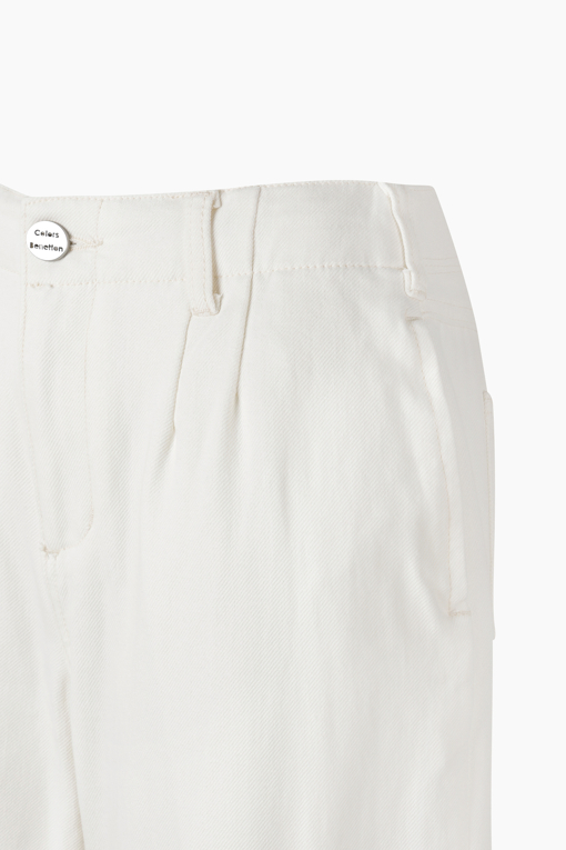 https://img.benettonmall.com/PARTS/KB/26F/BADP11641WH_MB_D13.jpg