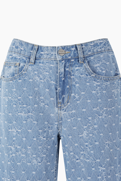 https://img.benettonmall.com/PARTS/KB/26F/BADP12641IN_MB_D2.jpg
