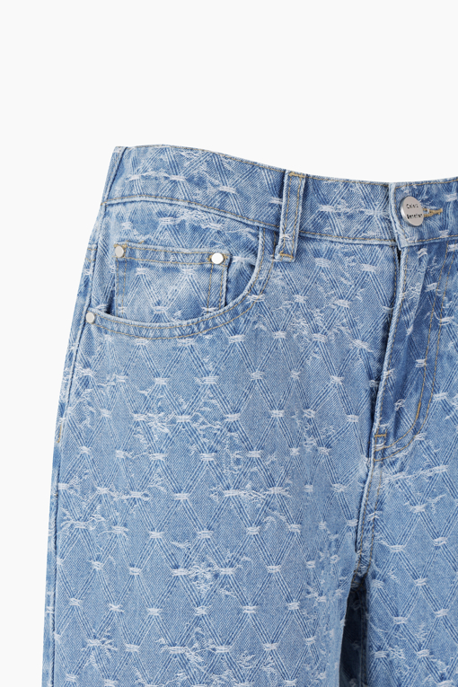 https://img.benettonmall.com/PARTS/KB/26F/BADP12641IN_MB_D3.jpg
