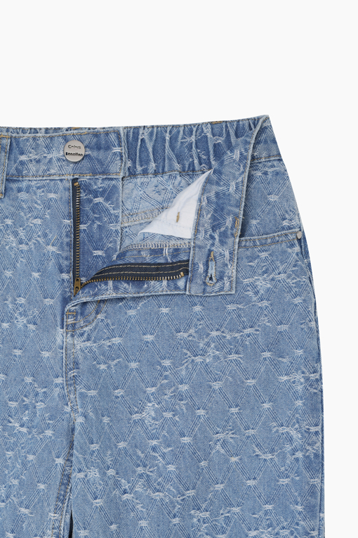 https://img.benettonmall.com/PARTS/KB/26F/BADP12641IN_MB_D5.jpg