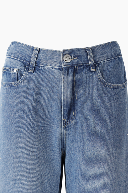 https://img.benettonmall.com/PARTS/KB/26F/BADP13641IN_MB_D2.jpg