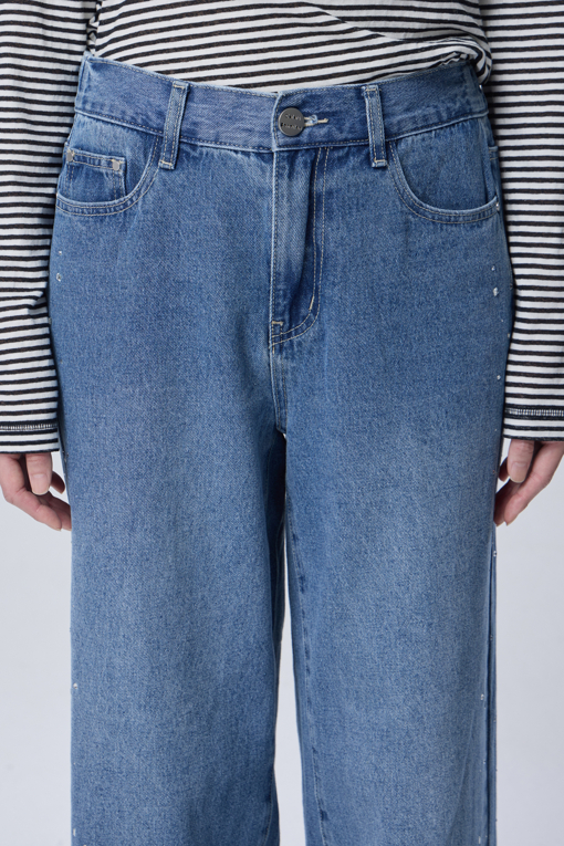 https://img.benettonmall.com/PARTS/KB/26F/BADP13641IN_MB_D2.jpg?cb=1788777022