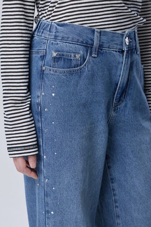 https://img.benettonmall.com/PARTS/KB/26F/BADP13641IN_MB_D3.jpg?cb=1788777022