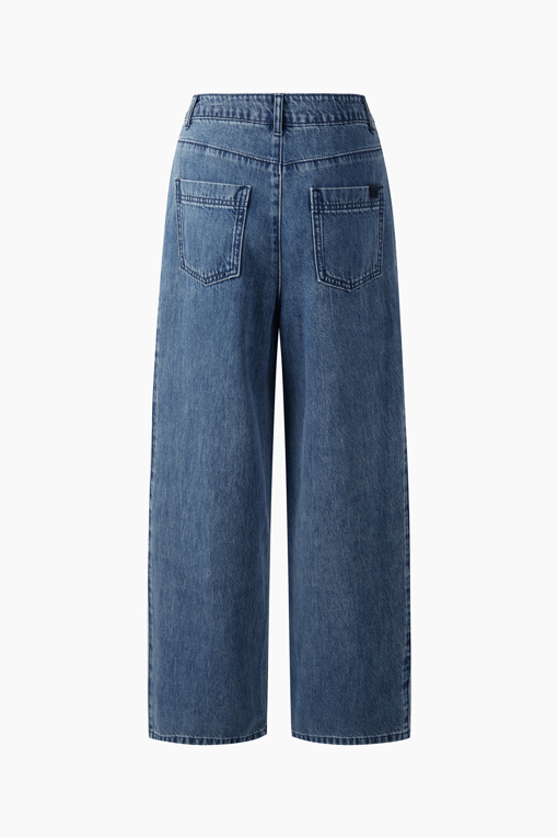 https://img.benettonmall.com/PARTS/KB/26F/BADP16641IN_MB_D1.jpg