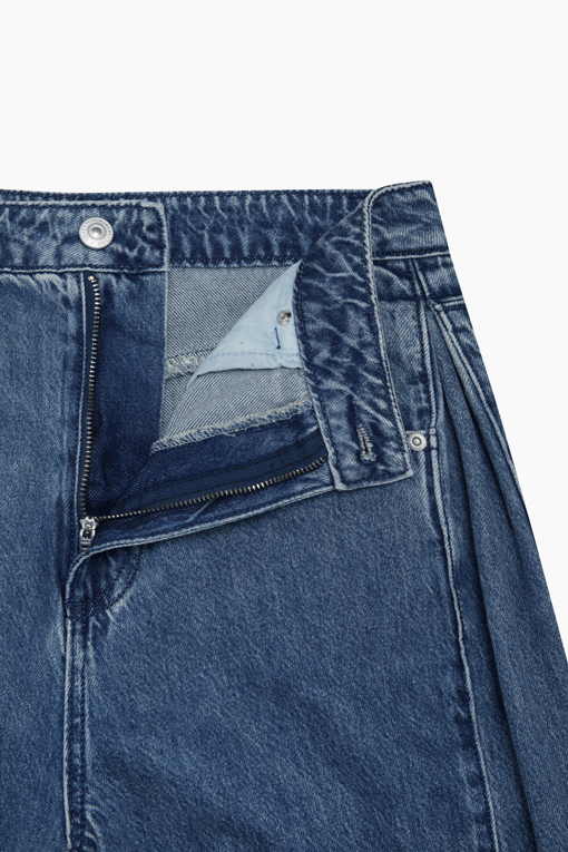 https://img.benettonmall.com/PARTS/KB/26F/BADP16641IN_MB_D5.jpg