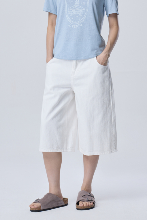 https://img.benettonmall.com/PARTS/KB/26F/BADP30641WH_MB_D0.jpg?cb=1788777022